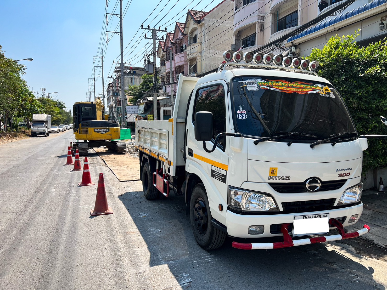 ขนย้ายเครื่องจักรเข้าหน้างานในเมือง